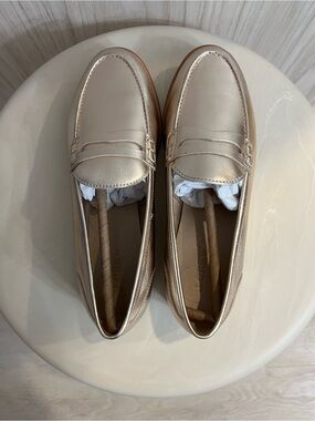 Brand new JCrew Gold Penny Loafers